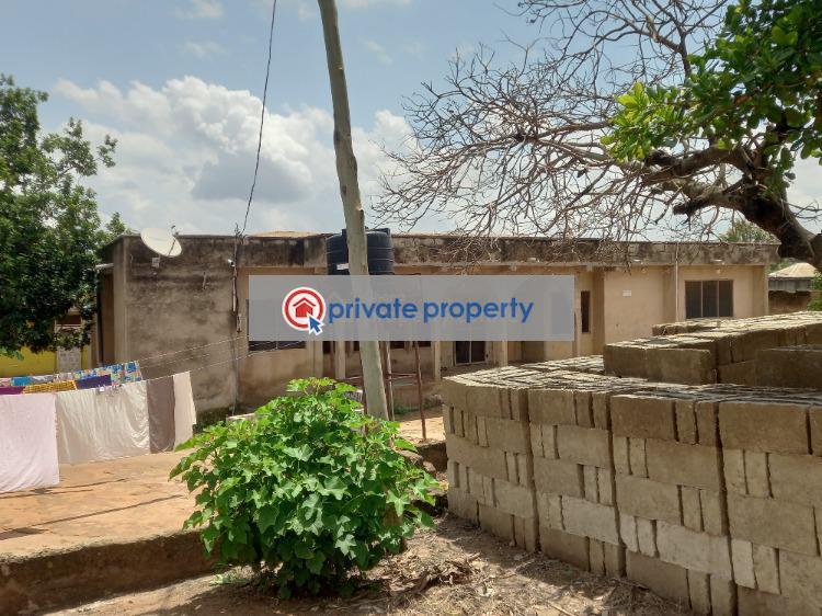 9 bedroom House For Sale &nbsp;kenyasi Nwamase. Kumasi Metropolitan Ashanti - 2