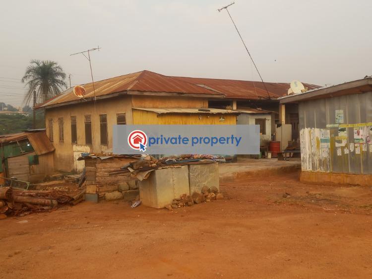 9 bedroom House For Sale &nbsp;anloga Junction/asokwa Highway. Kumasi Metropolitan Ashanti - 4
