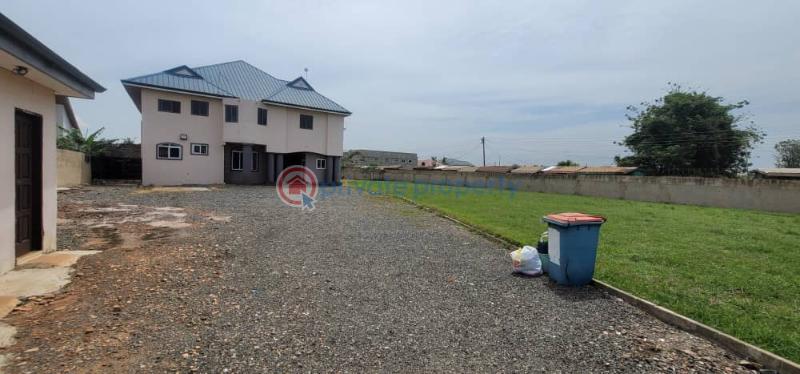 9 bedroom Hostel For Sale Dawhenya Tema. Dawhenya Terrazzo Tema Accra - 10