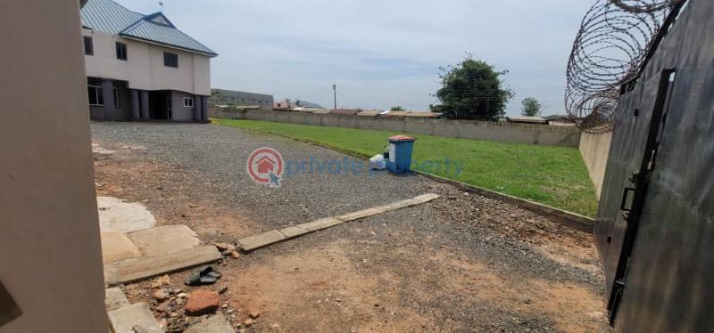 9 bedroom Hostel For Sale Dawhenya Tema. Dawhenya Terrazzo Tema Accra - 1