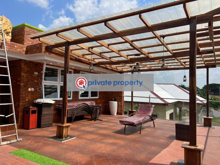 9 bedroom House For Sale &nbsp;oduom On Tech Ejisu Road. Kumasi Metropolitan Ashanti - 1