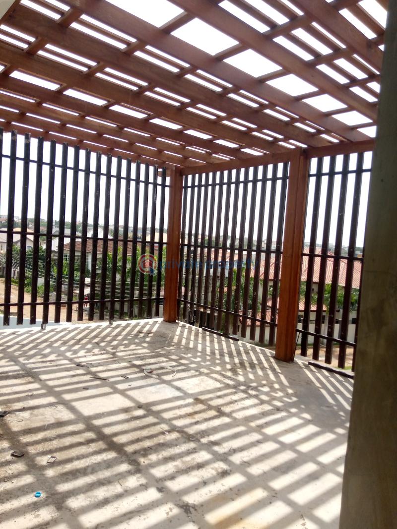 9 bedroom House For Sale Adjiringanor East Legon Accra - 2