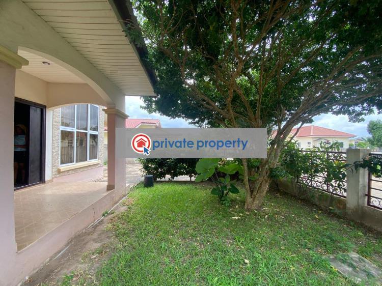 3 bedroom Townhouse For Sale &nbsp;oyarifa La Nkwantanang Madina Municipal Accra - 2