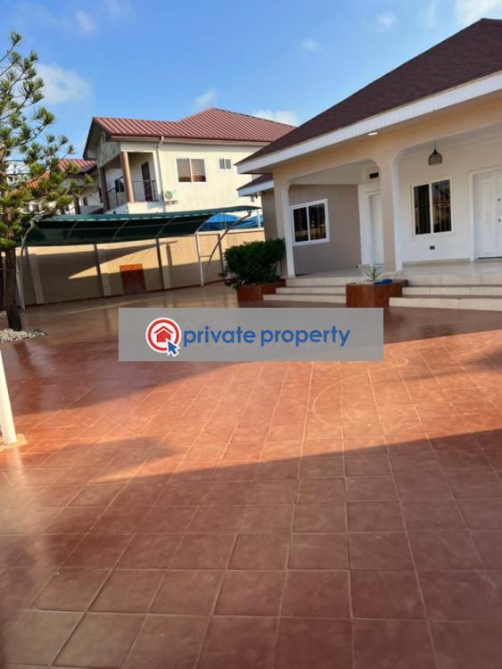4 bedroom Detached Bungalow For Sale &nbsp;baatsona Estate Spintex Accra - 6