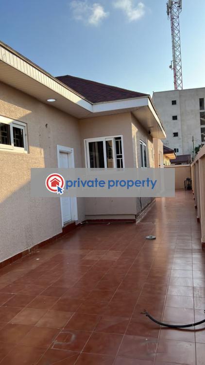 4 bedroom Detached Bungalow For Sale &nbsp;baatsona Estate Spintex Accra - 7