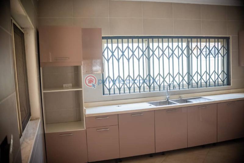 4 bedroom House For Sale Baatsonaa Spintex Accra - 6