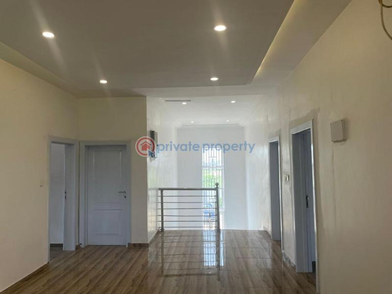 7 bedroom House For Sale comm 25 Tema Accra - 8