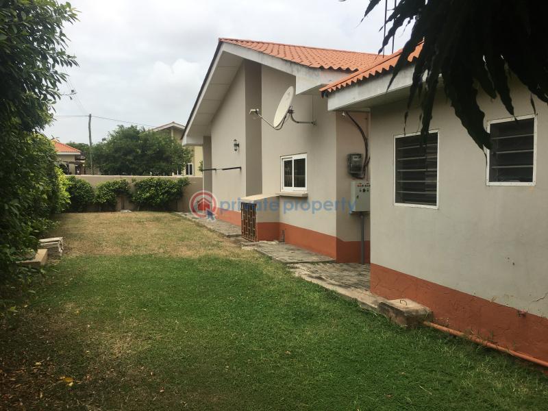 3 bedroom Detached Bungalow For Sale Regimanuel Gray Estates, East Airport Spintex Road Accra - 12