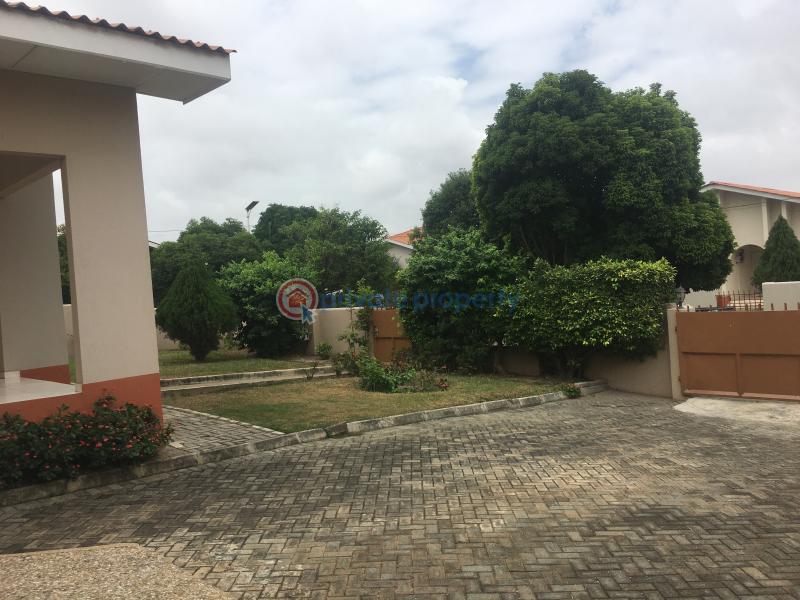 3 bedroom Detached Bungalow For Sale Regimanuel Gray Estates, East Airport Spintex Road Accra - 8