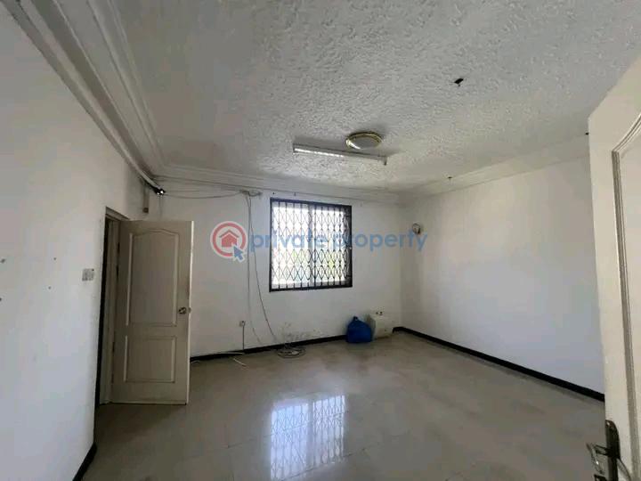 5 bedroom Commercial Property For Rent Airport Residential Area Accra - 12