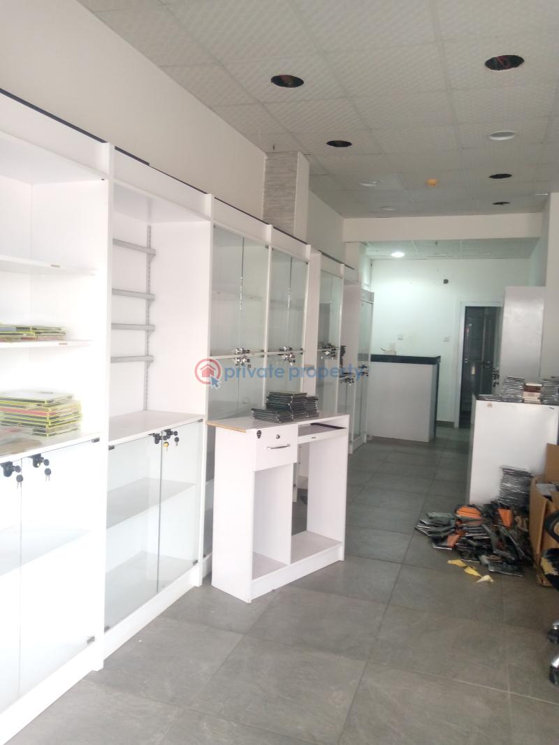 Shop For Rent Osu Accra - 4