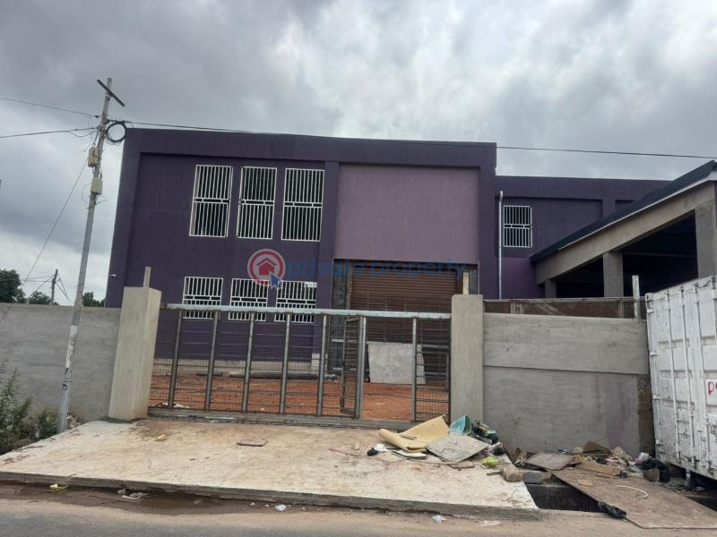 Commercial Property For Rent Tesano Accra - 0