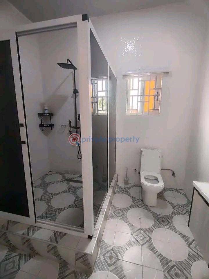 2 bedroom Apartment For Rent Osu Accra - 5