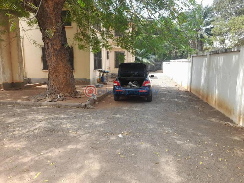 Commercial Land For Sale National Security Headquarters Roman Ridge Accra - 1