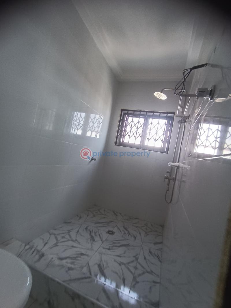 3 bedroom Semi detached Duplex For Sale Ashongman Estate Ga East Municipal Accra - 16