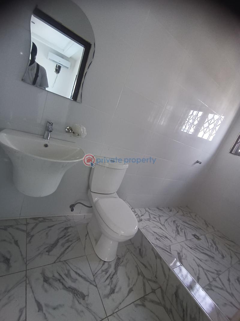 3 bedroom Semi detached Duplex For Sale Ashongman Estate Ga East Municipal Accra - 15