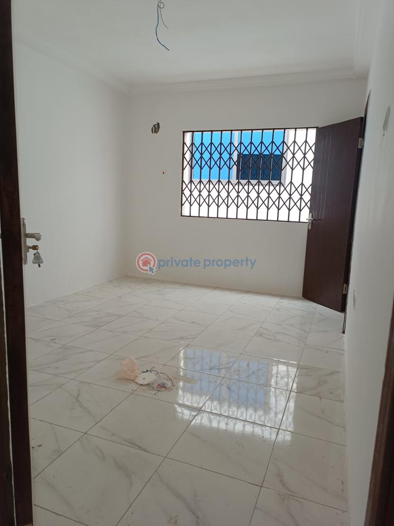 3 bedroom Semi detached Duplex For Sale Ashongman Estate Ga East Municipal Accra - 4
