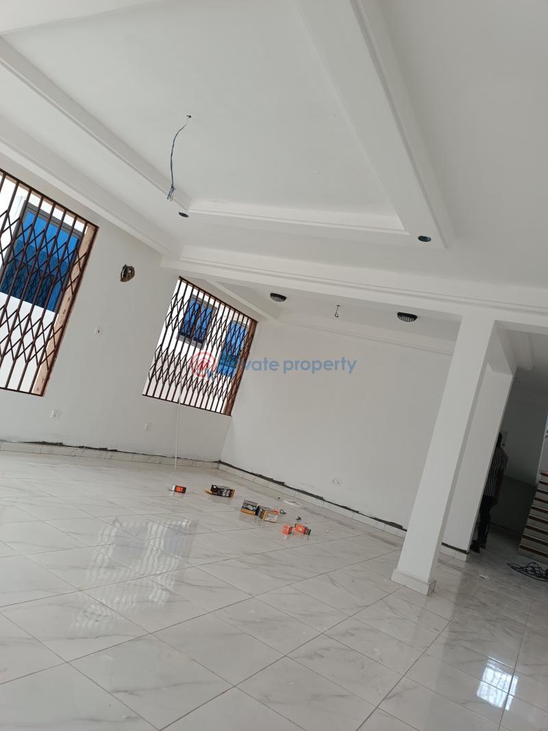 3 bedroom Semi detached Duplex For Sale Ashongman Estate Ga East Municipal Accra - 2
