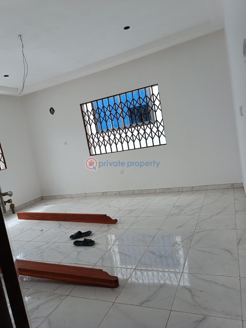 3 bedroom Semi detached Duplex For Sale Ashongman Estate Ga East Municipal Accra - 6