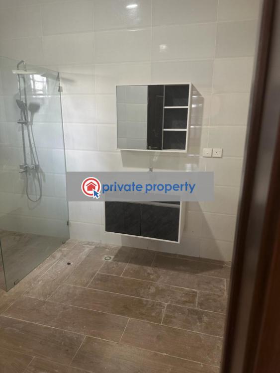 3 bedroom Detached Bungalow For Sale &nbsp;lakeside Estates Adenta Municipal Accra - 3