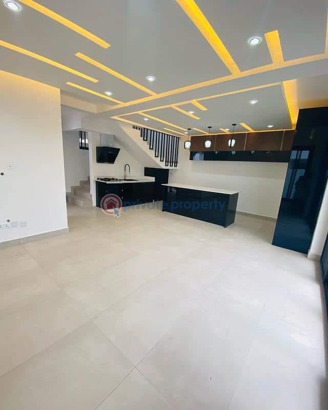 3 bedroom Semi detached Duplex For Sale Adenta Municipal Accra - 5