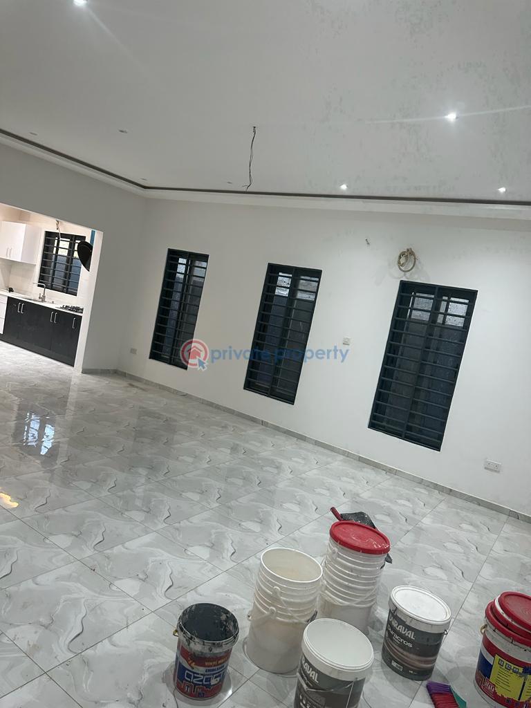 3 bedroom Detached Bungalow For Sale Lakeside Estates. Adenta Municipal Accra - 2