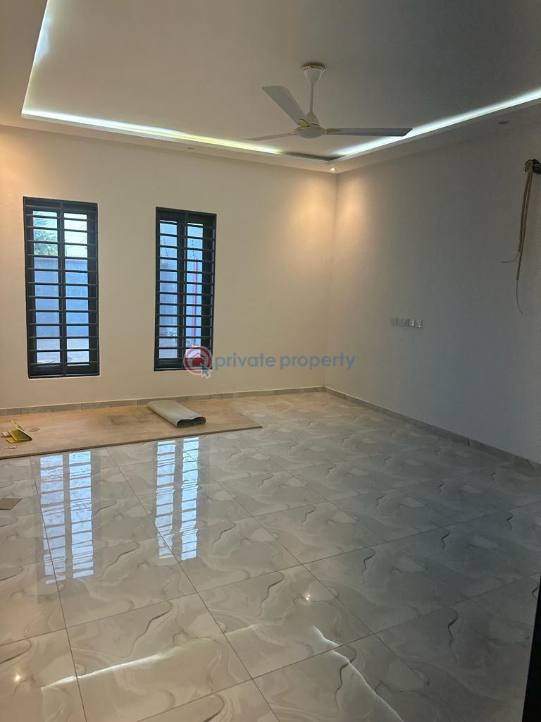 3 bedroom Detached Bungalow For Sale Lakeside Estates. Adenta Municipal Accra - 4