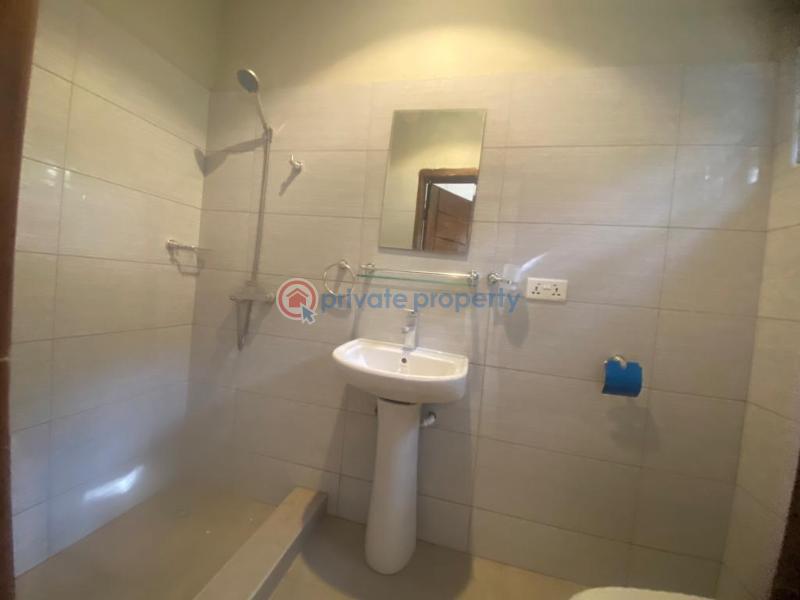 3 bedroom House For Sale Oyarifa Adenta Municipal Accra - 6