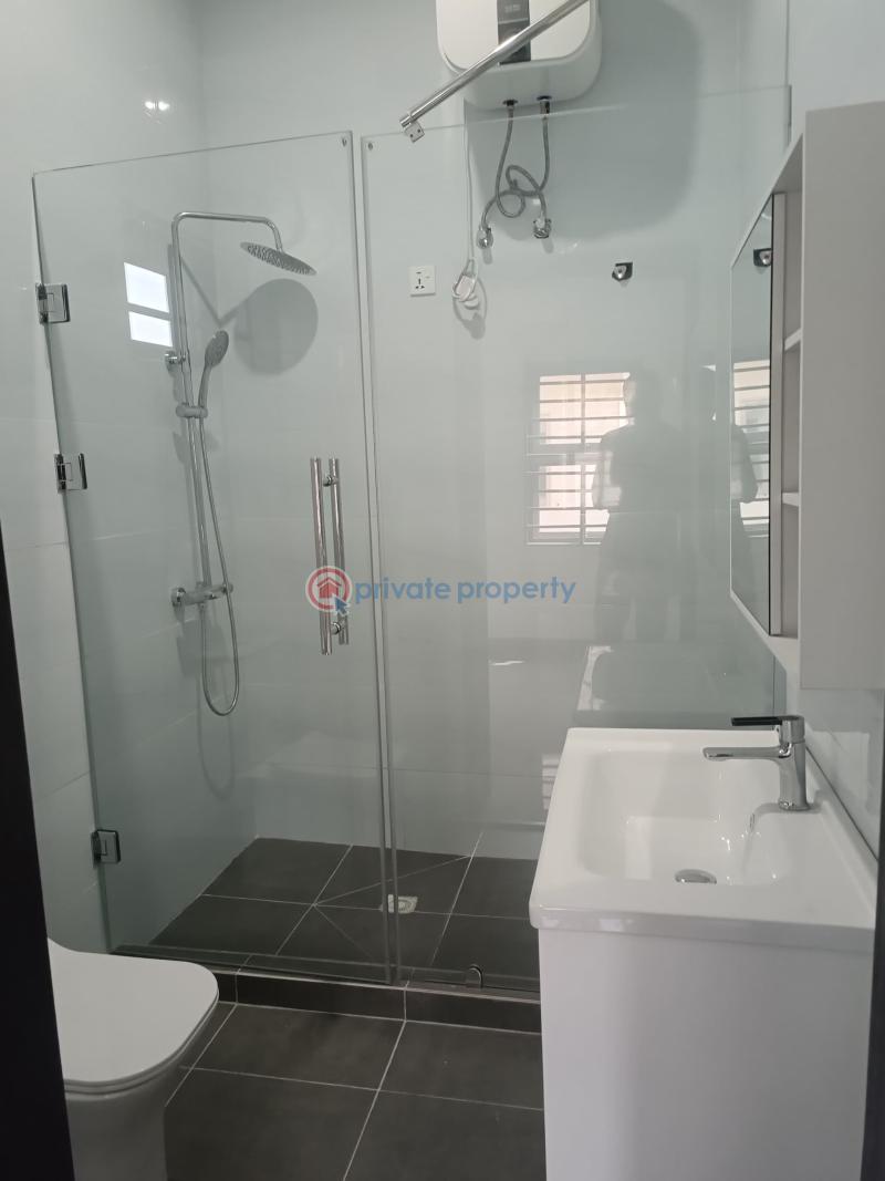 3 bedroom House For Sale Lakeside Estates. Adenta Municipal Accra - 7