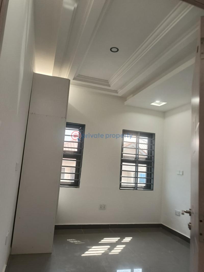 3 bedroom House For Sale Lakeside Estates. Adenta Municipal Accra - 6