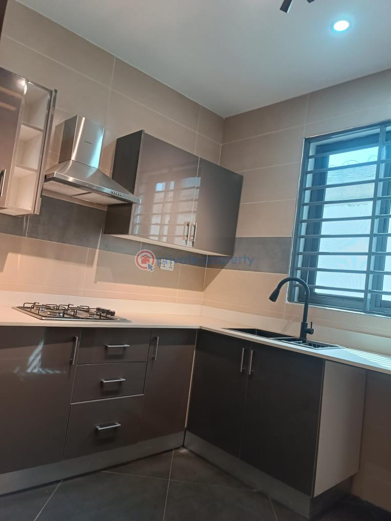 3 bedroom House For Sale Lakeside Estates. Adenta Municipal Accra - 10