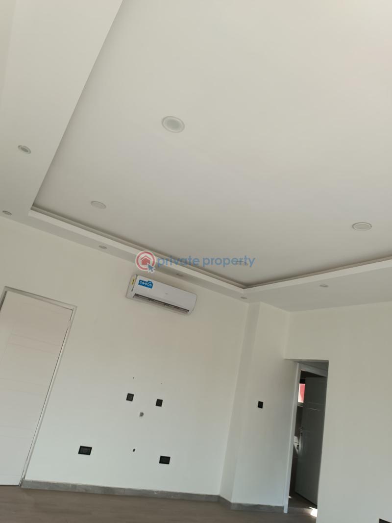 3 bedroom Detached Duplex For Sale East Legon Accra - 5
