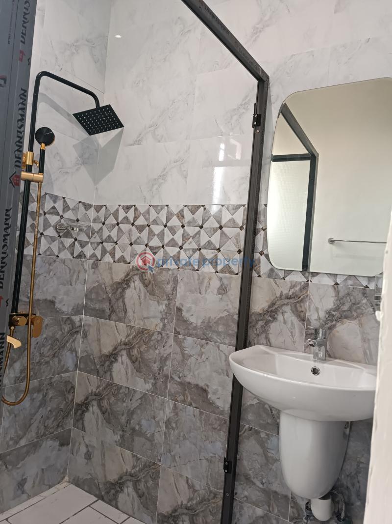 3 bedroom Townhouse For Sale Ashaley Botwe Adenta Municipal Accra - 8