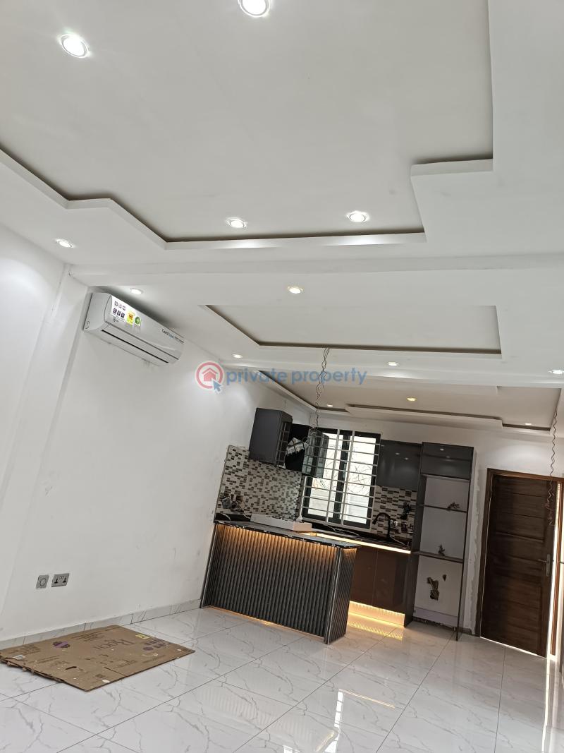 3 bedroom Townhouse For Sale Ashaley Botwe Adenta Municipal Accra - 3