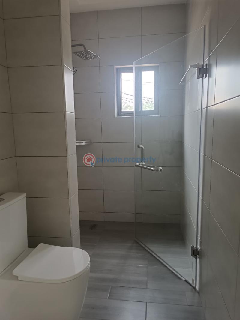 3 bedroom Townhouse For Sale North Legon Accra - 13