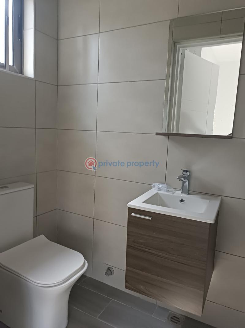 3 bedroom Townhouse For Sale North Legon Accra - 5
