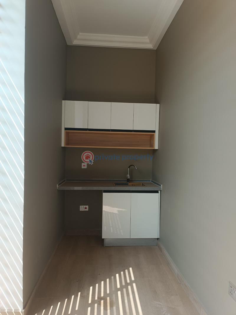 4 bedroom House For Sale Lakeside Estates. Adenta Municipal Accra - 0