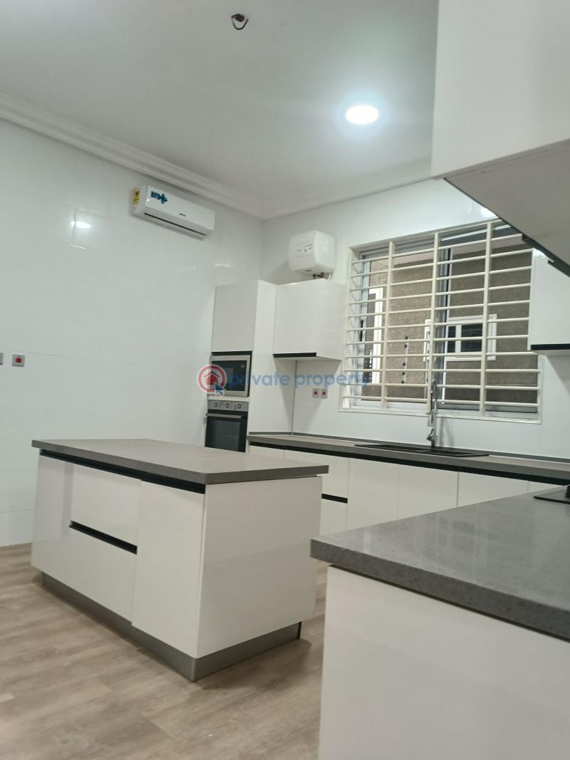 4 bedroom House For Sale Lakeside Estates. Adenta Municipal Accra - 3