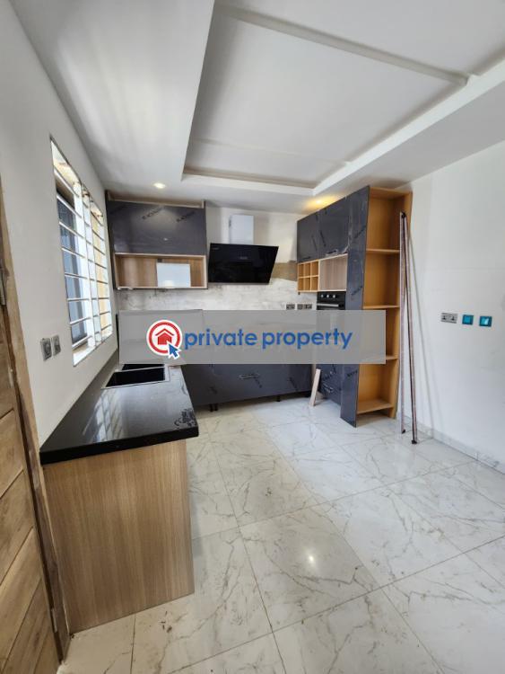 4 bedroom House For Sale &nbsp;ashaley Botwe Adenta Municipal Accra - 9