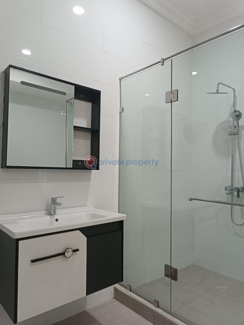 4 bedroom House For Sale Lakeside Estates. Adenta Municipal Accra - 14