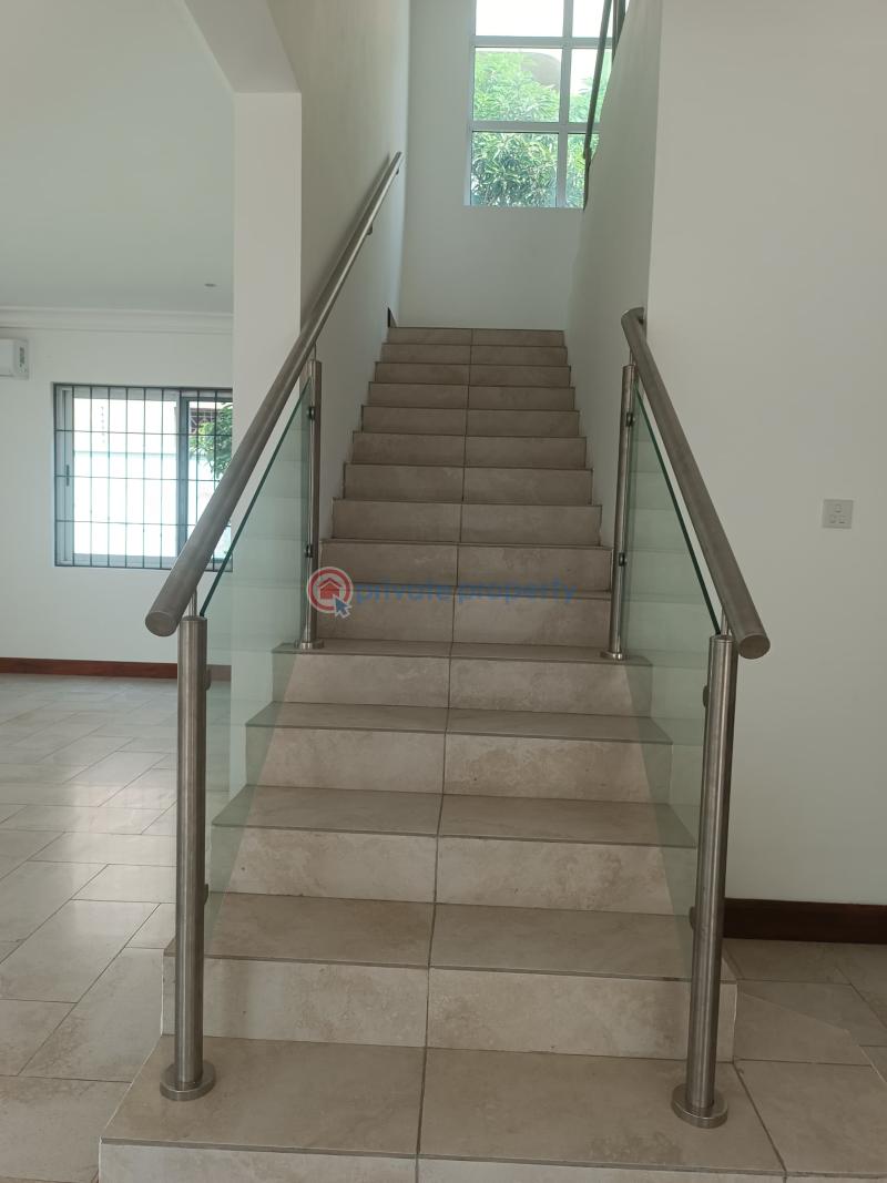 4 bedroom House For Sale Adjiringanor East Legon Accra - 17