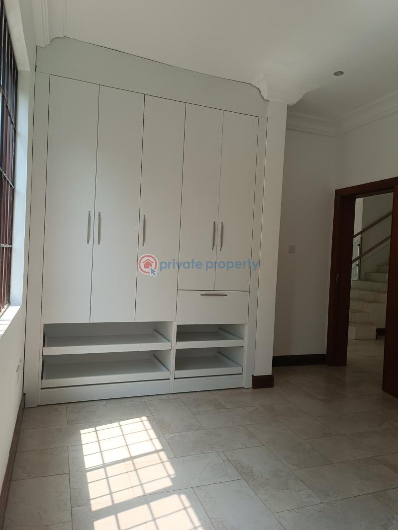 4 bedroom House For Sale Adjiringanor East Legon Accra - 0