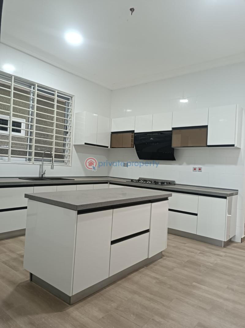 4 bedroom House For Sale Lakeside Estates. Adenta Municipal Accra - 1