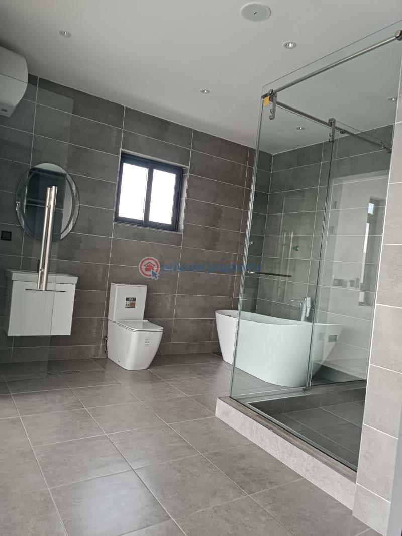 4 bedroom House For Sale East Legon Hills Accra - 11