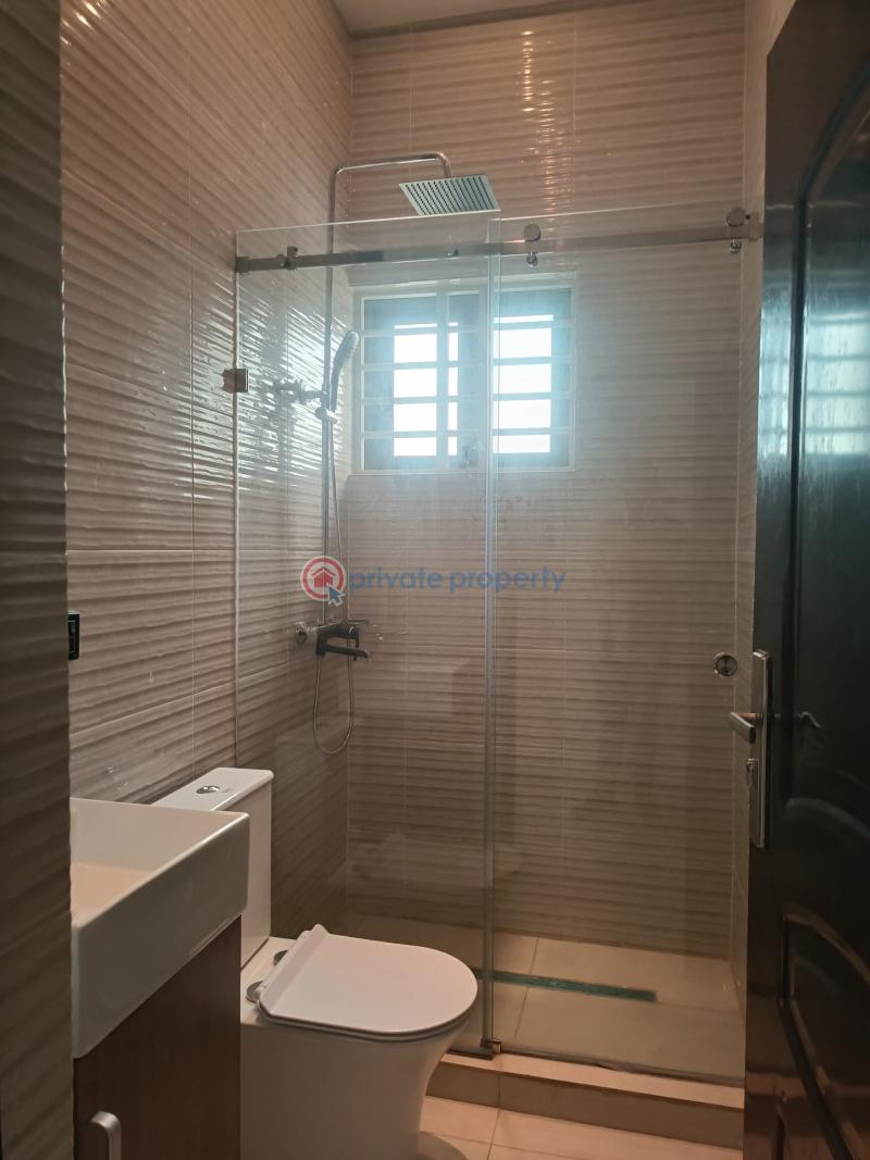 4 bedroom House For Sale Ogbojo East Legon Accra - 1