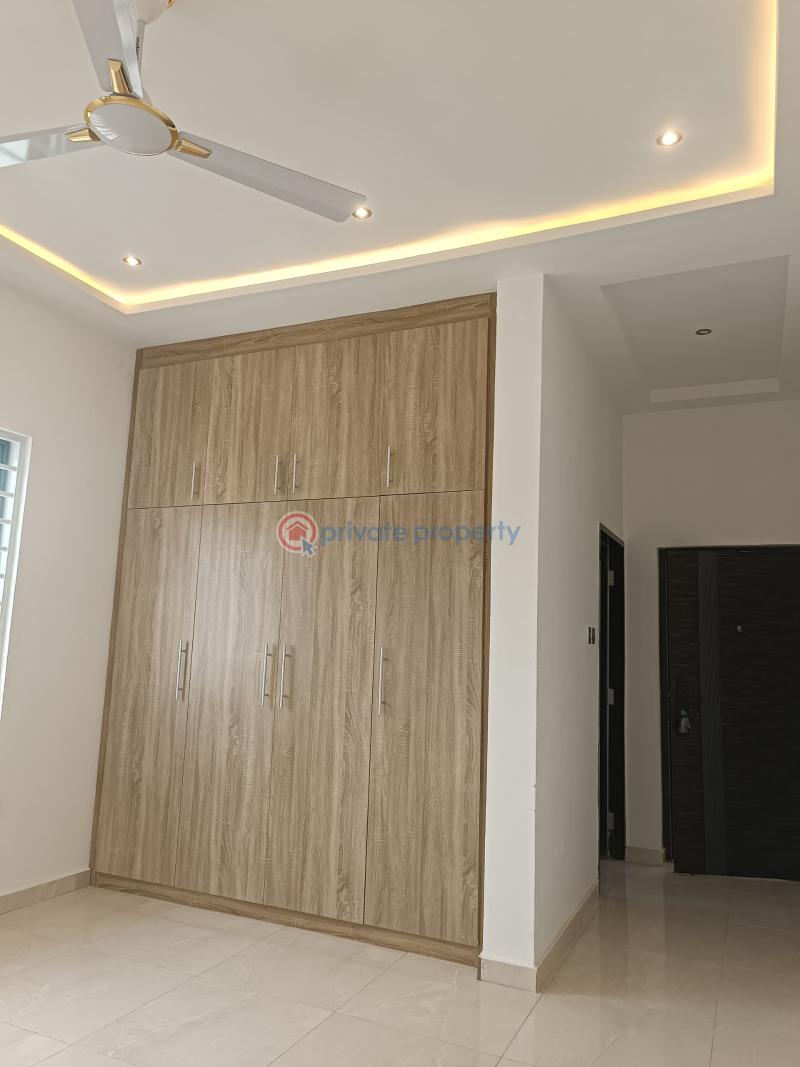4 bedroom House For Sale Ogbojo East Legon Accra - 0