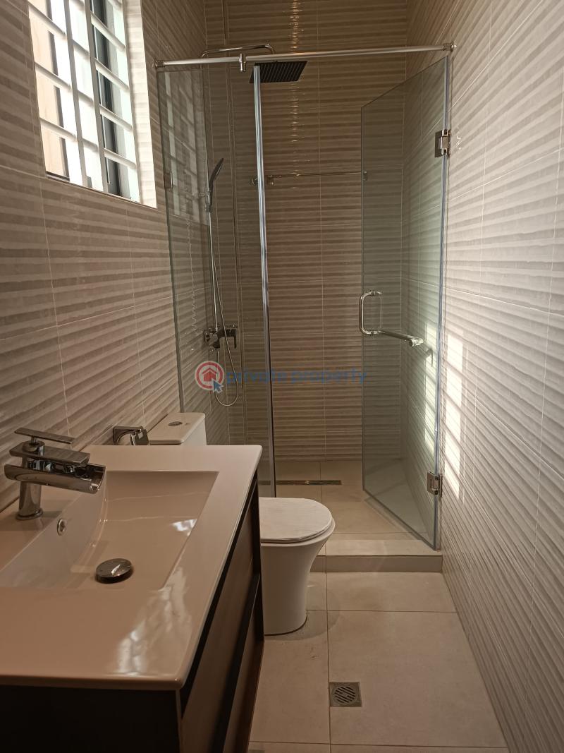 4 bedroom House For Sale Ogbojo East Legon Accra - 15