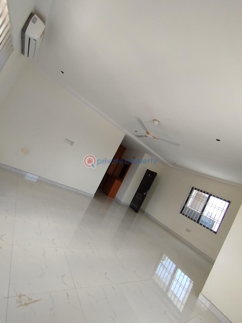 4 bedroom House For Sale Lakeside Estates. Adenta Municipal Accra - 1