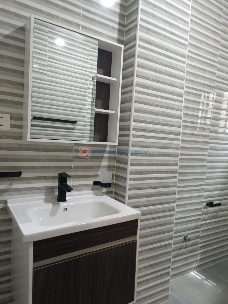 4 bedroom House For Sale Lakeside Estates. Adenta Municipal Accra - 10