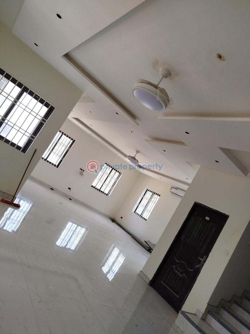 4 bedroom House For Sale Lakeside Estates. Adenta Municipal Accra - 10